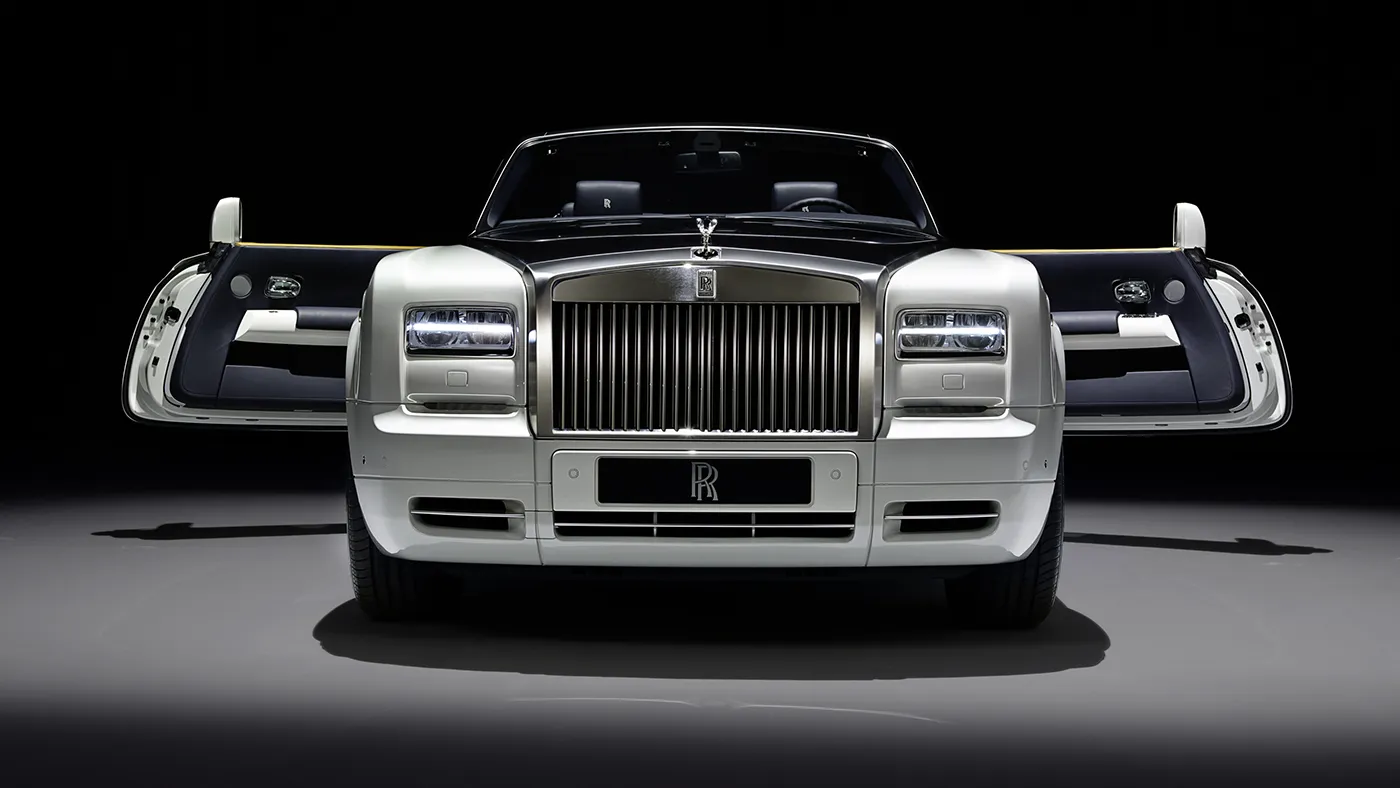 Britisches Luxusauto: Ein Rolls Royce Dawn